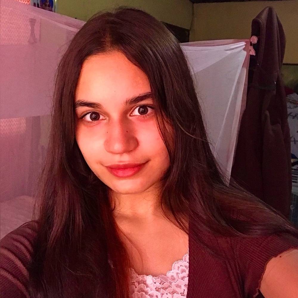 Meet your Posher, Rocio